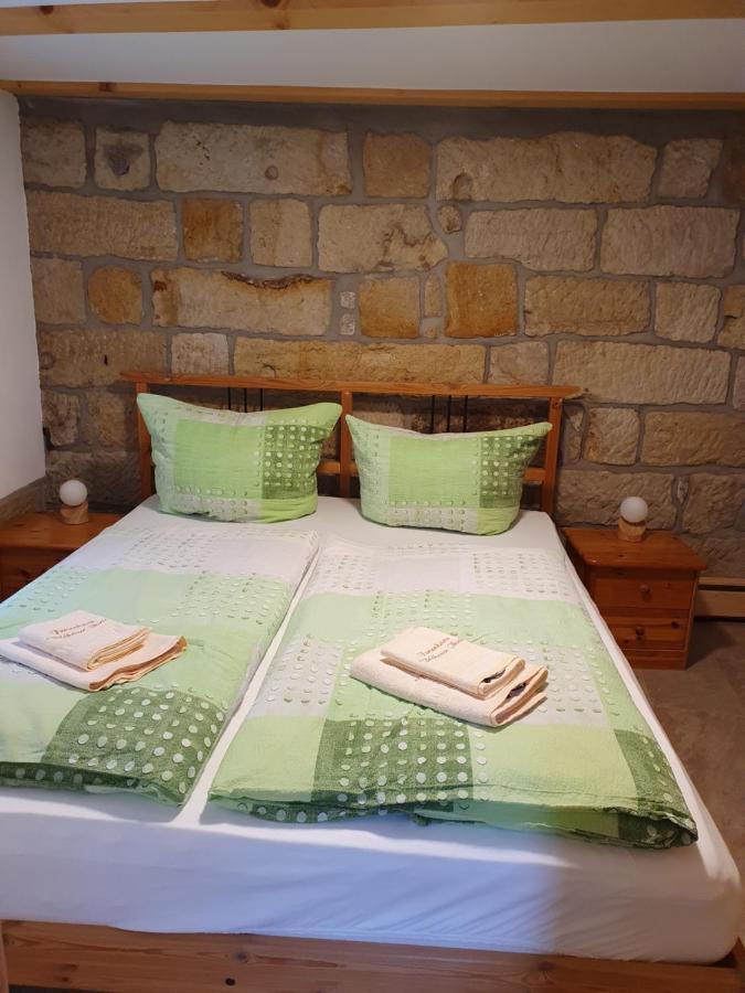 Ferienhaus Bildhauer Thiele Ottendorf  エクステリア 写真